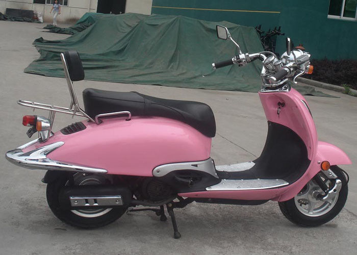 El motocrós adulto 50cc del color rosado Bikes 2 mini bicis de la calle de los asientos para la señora