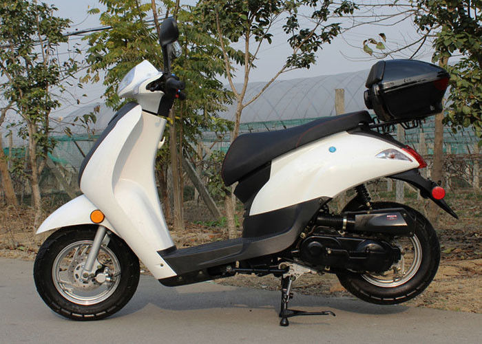 Tipo horizontal movimiento del consumo de petróleo de la vespa 2.5L del poder más elevado de 50cc 4