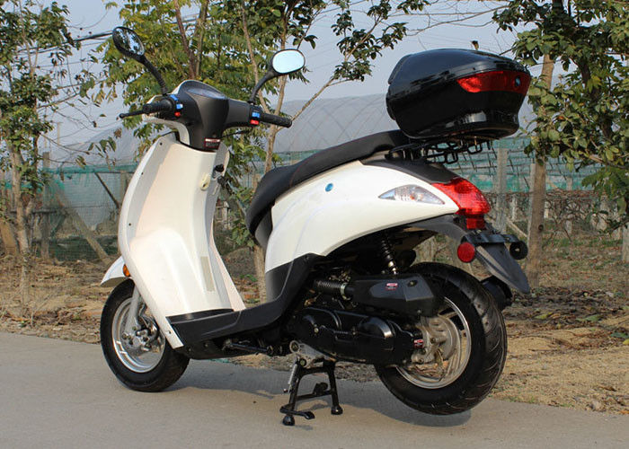 Tipo horizontal movimiento del consumo de petróleo de la vespa 2.5L del poder más elevado de 50cc 4