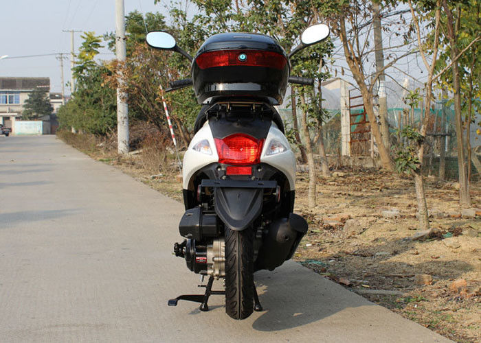 Tipo horizontal movimiento del consumo de petróleo de la vespa 2.5L del poder más elevado de 50cc 4