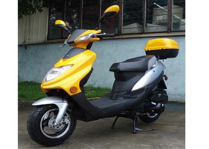 color de aluminio del borde cuatro de motor 125cc de la vespa 4 del cilindro adulto del movimiento 1 con la caja posterior grande