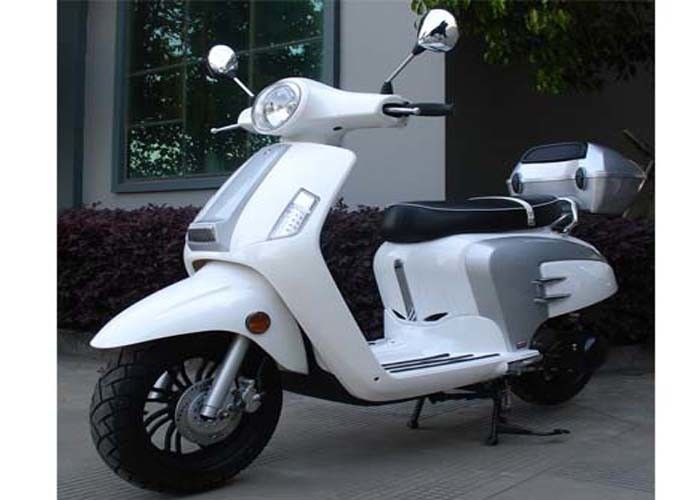 Vespa de motor adulta de la linterna del ciclo 150cc con la transmisión automática de dos espejos de la vista posterior