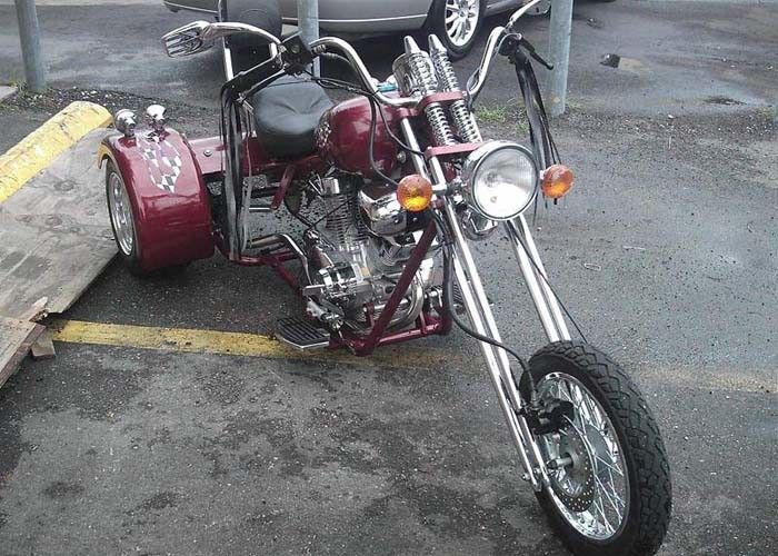V motocicletas gemelas de Trikes del interruptor de la motocicleta del interruptor del cilindro 250cc con la linterna grande