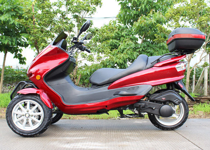 motocicleta 150cc de la vespa de 3 ruedas con el motor de 7.0kw 7500r/min 8HP/la caja de la parte posterior