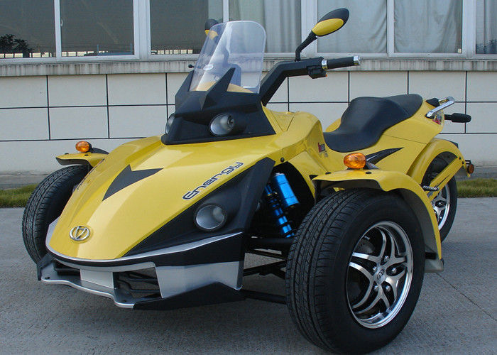 Motocicleta posterior de la rueda del freno de disco tri con dos el movimiento refrigerado por agua de las ruedas delanteras 4