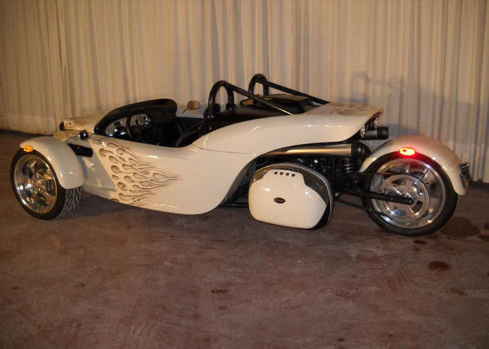 La tri motocicleta 1250cc 3 enfriados por líquido de la rueda del poder más elevado rueda las motocicletas para los adultos