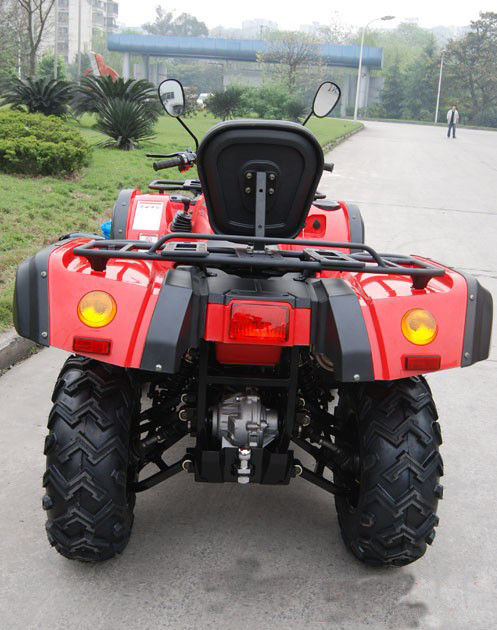 1 - Vehículos utilitarios 4 del cilindro 700cc Atv - movimiento, coche de cuatro ruedas posterior de Seater del estante dos