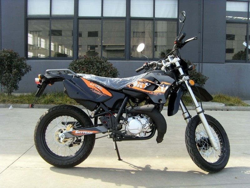 4 la motocicleta del deporte del movimiento 50cc con las luces de señal, las solas motocicletas del cilindro ventila refrescado