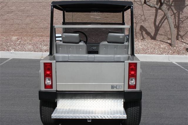 Carros de golf motorizados estilo eléctrico legal del martillo de los carros de golf de la calle con las luces principales grandes