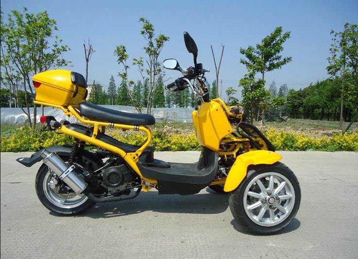 Tipo horizontal tri movimiento de la vespa 4 de Trike de la rueda de la motocicleta 50cc 3 de la rueda