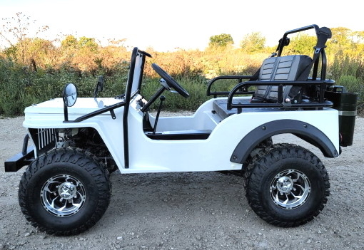 Edición blanca de la ÉLITE de Mini Gas Golf Cart Jeep levantada con los bordes y las llamaradas de encargo de la defensa