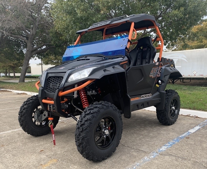 Vehículo eléctrico de gas 1000 UTV lado a lado Full ABS Roof Dos hermanos de carreras de escape