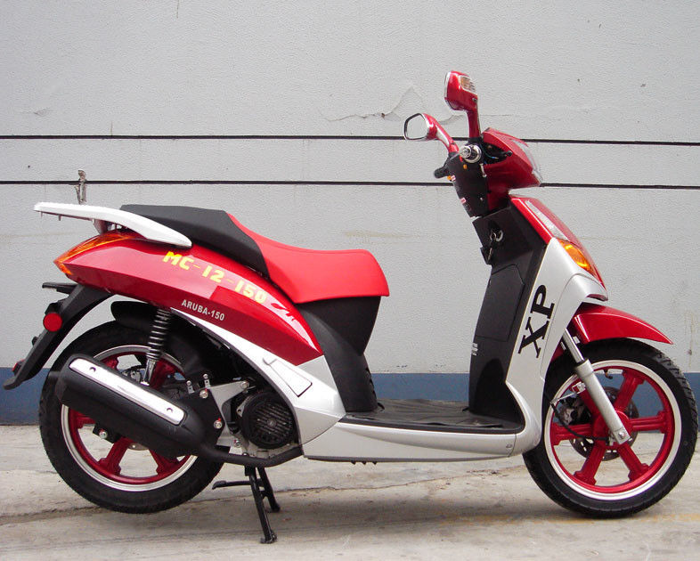 16 el aire a presión adulto de Cvt del freno de Brum de la parte posterior de la vespa 150cc del gas del neumático de la pulgada refrescó el motor