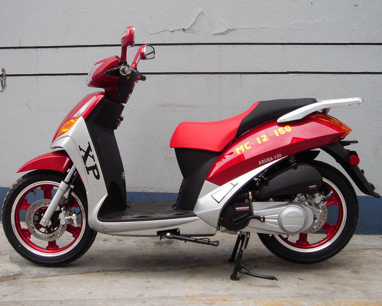 16 el aire a presión adulto de Cvt del freno de Brum de la parte posterior de la vespa 150cc del gas del neumático de la pulgada refrescó el motor