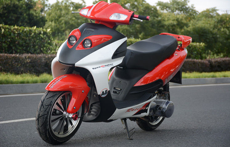 1 velocidad máxima adulta de las millas 150cc 59/H de la refrigeración por aire de la vespa de motor del movimiento del cilindro 4
